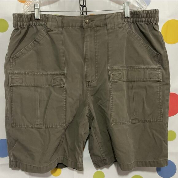 Cabela’s Men’s Outdoors Cargo Hiking Shorts Size 40 Green - Picture 11 of 11